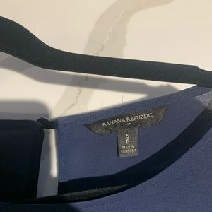Small banana republic top